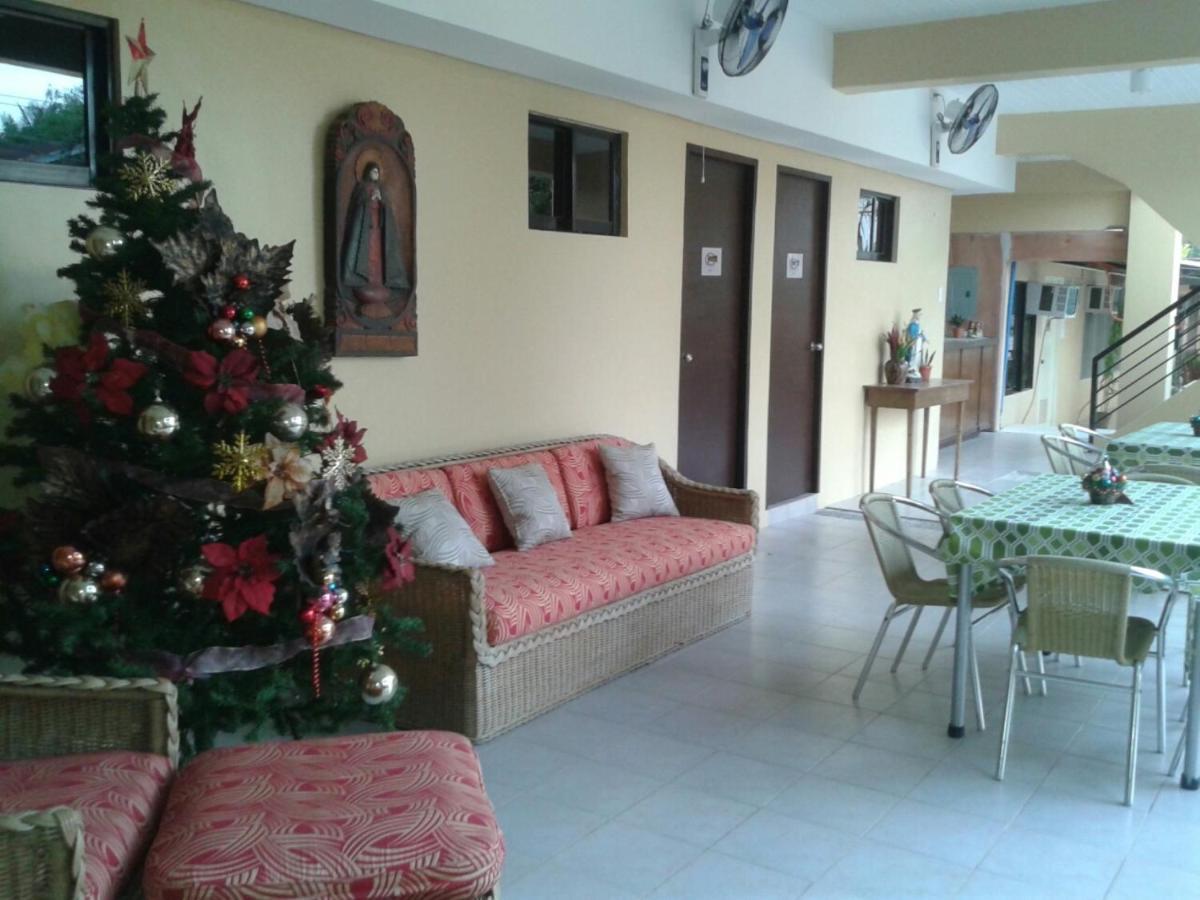 11Th Street Bed And Breakfast Bacolod Esterno foto